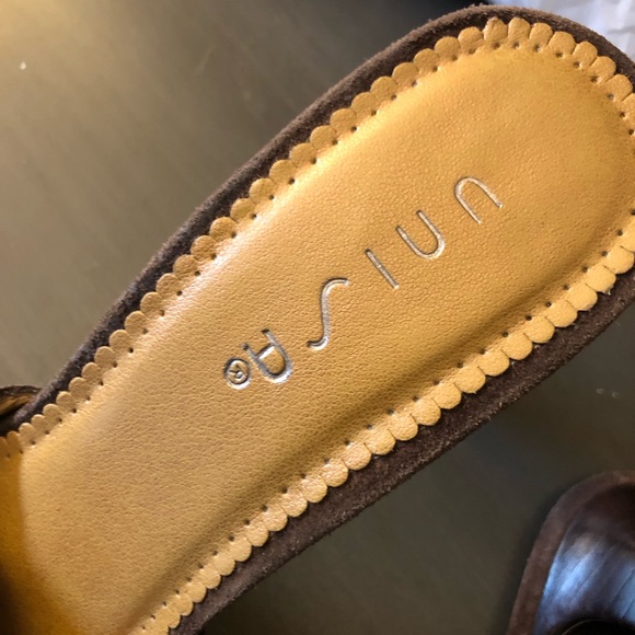 Mules - Picture 5 of 7